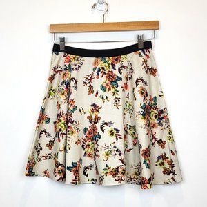 Topshop Off-White Faux Embroidered Floral Print Swingy Mini Skirt, Size 6, GUC